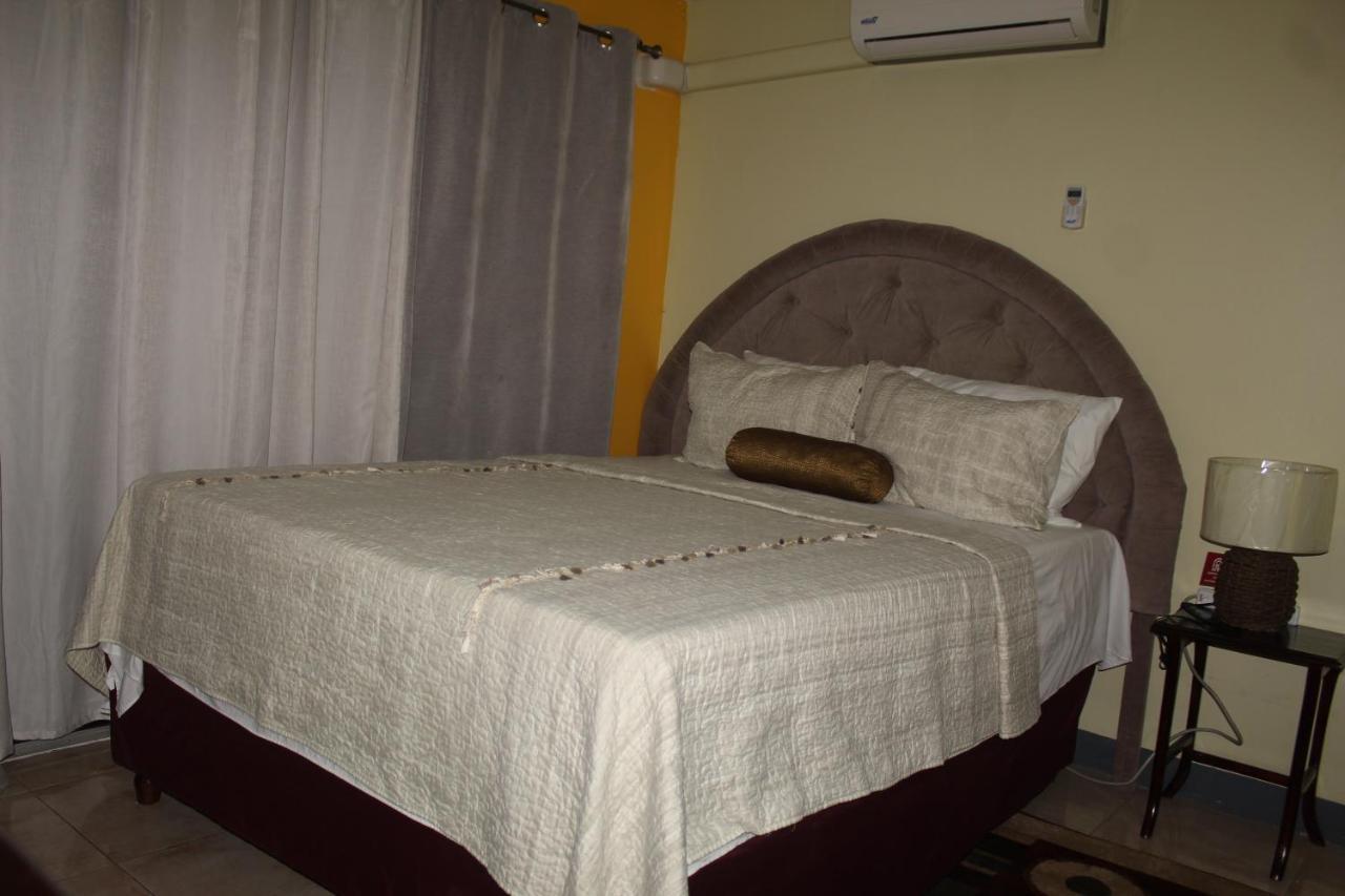 Comfy, Central & Elegant Studio New Kingston Esterno foto